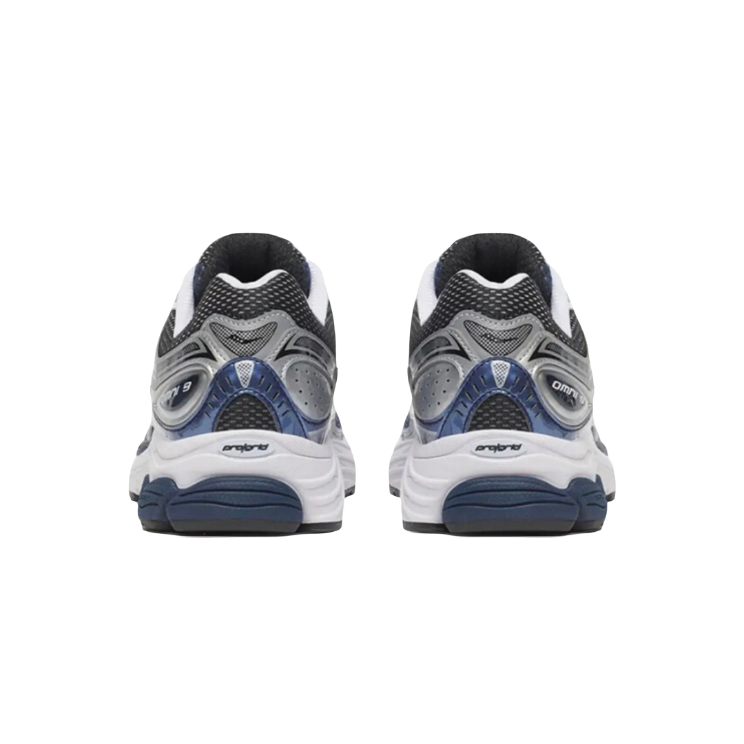 Saucony OMNI 9 coloris Blue Navy — vue 3